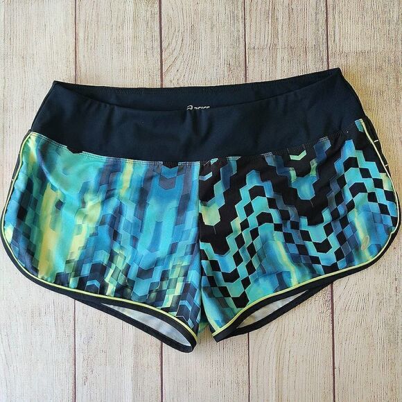 ASICS Everysport Geometric Athletic Running Shorts with Brief L - Picture 4 of 14